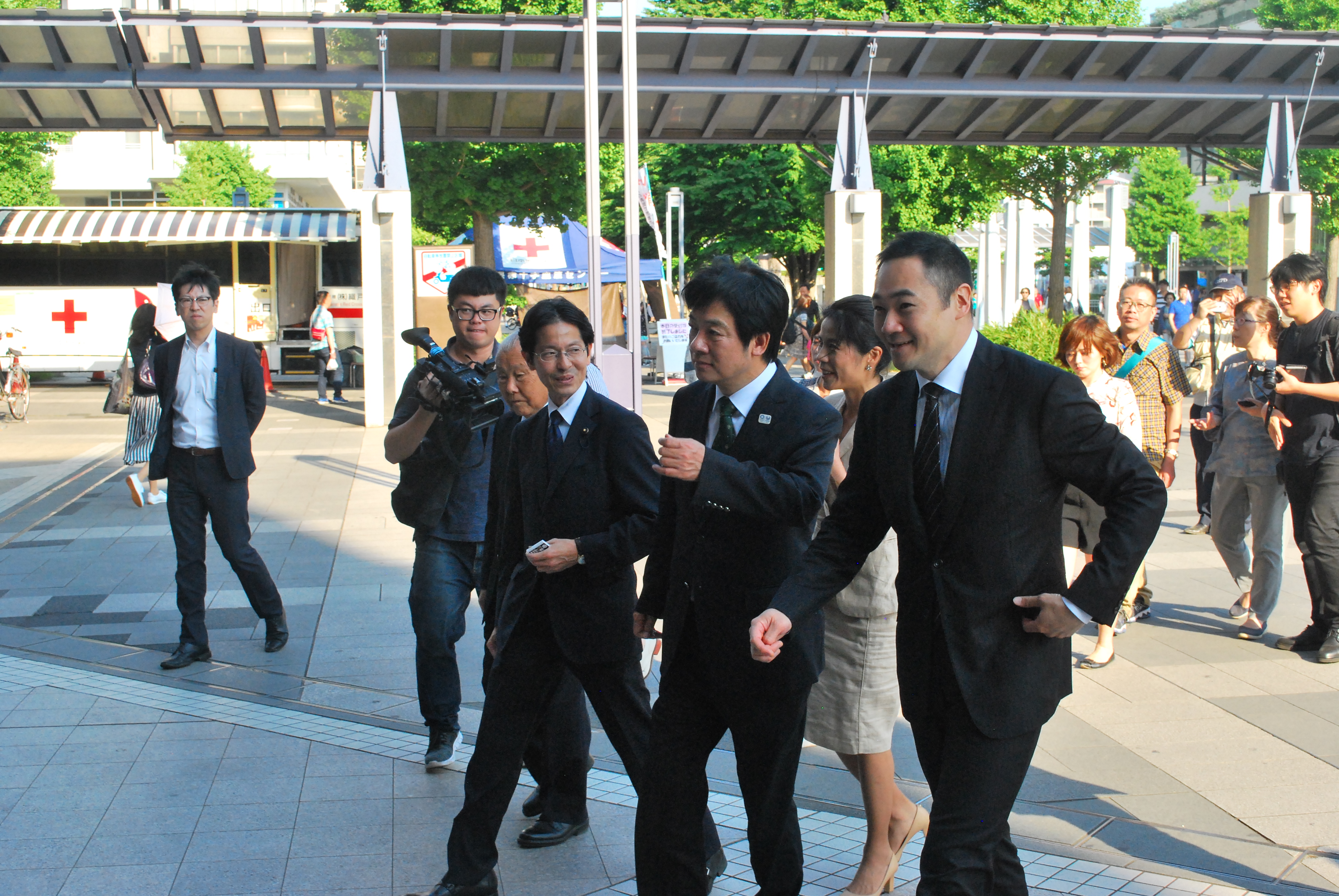 令和元年5月11日 頼清徳 台湾前行政院長 横浜市港北区 都筑区を来訪 鈴木けいすけ 公式ホームページ 令和元年5月11日 頼清徳 台湾前行政院長 横浜市港北区 都筑区を来訪 鈴木けいすけ 公式ホームページ